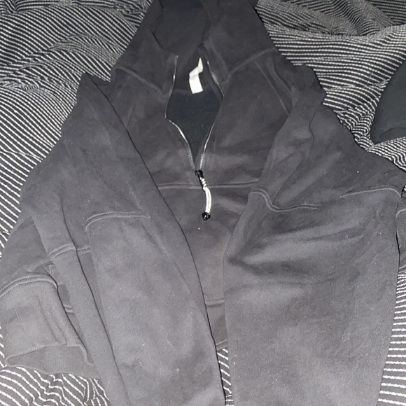 LuLuLemon Women’s Oversized Scuba Half-Zipped hoodie - Picture 10 of 11